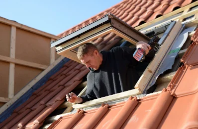 Pose de fenêtres de toit Velux à Natzwiller